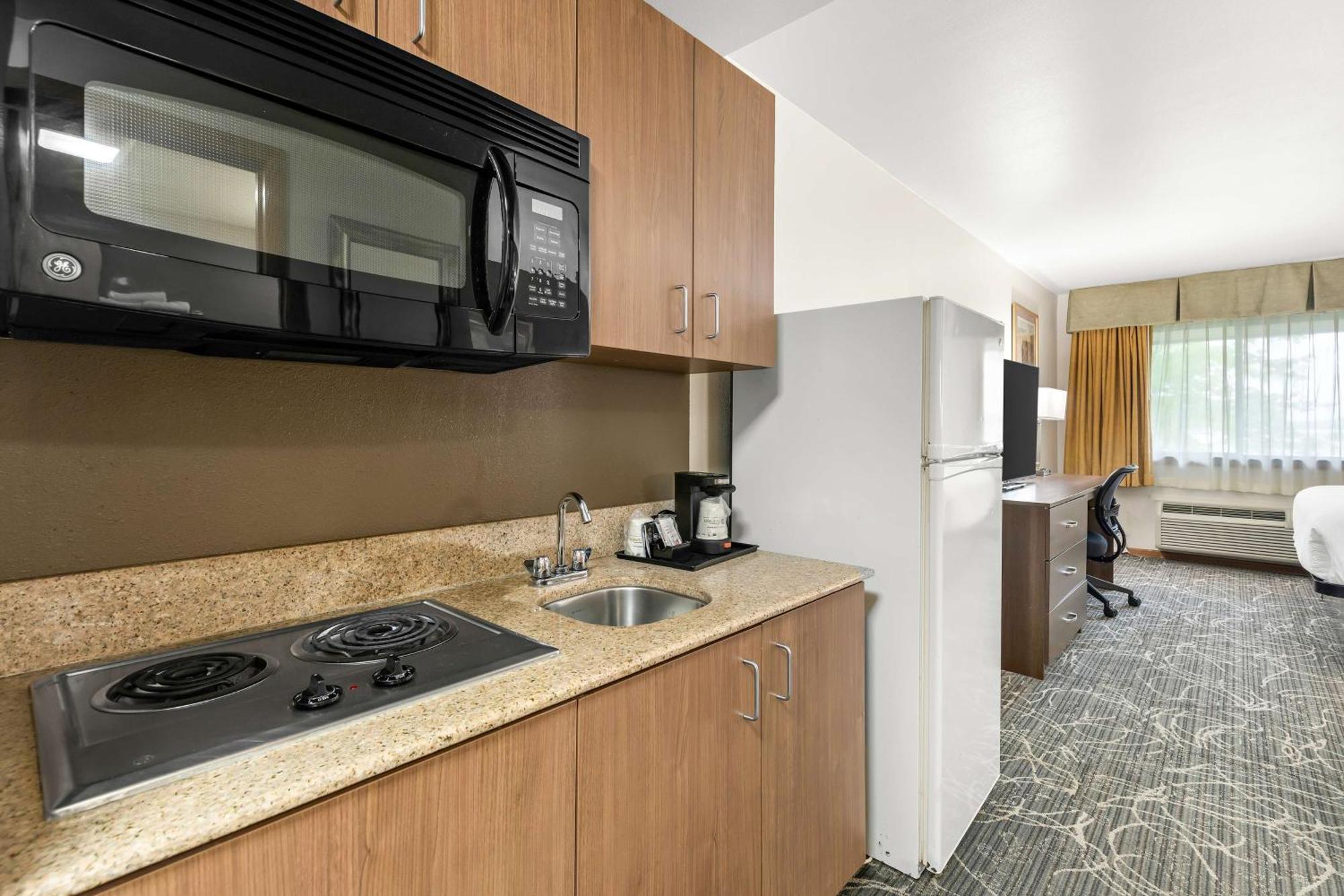 Best Western West Towne Suites Madison Exterior foto