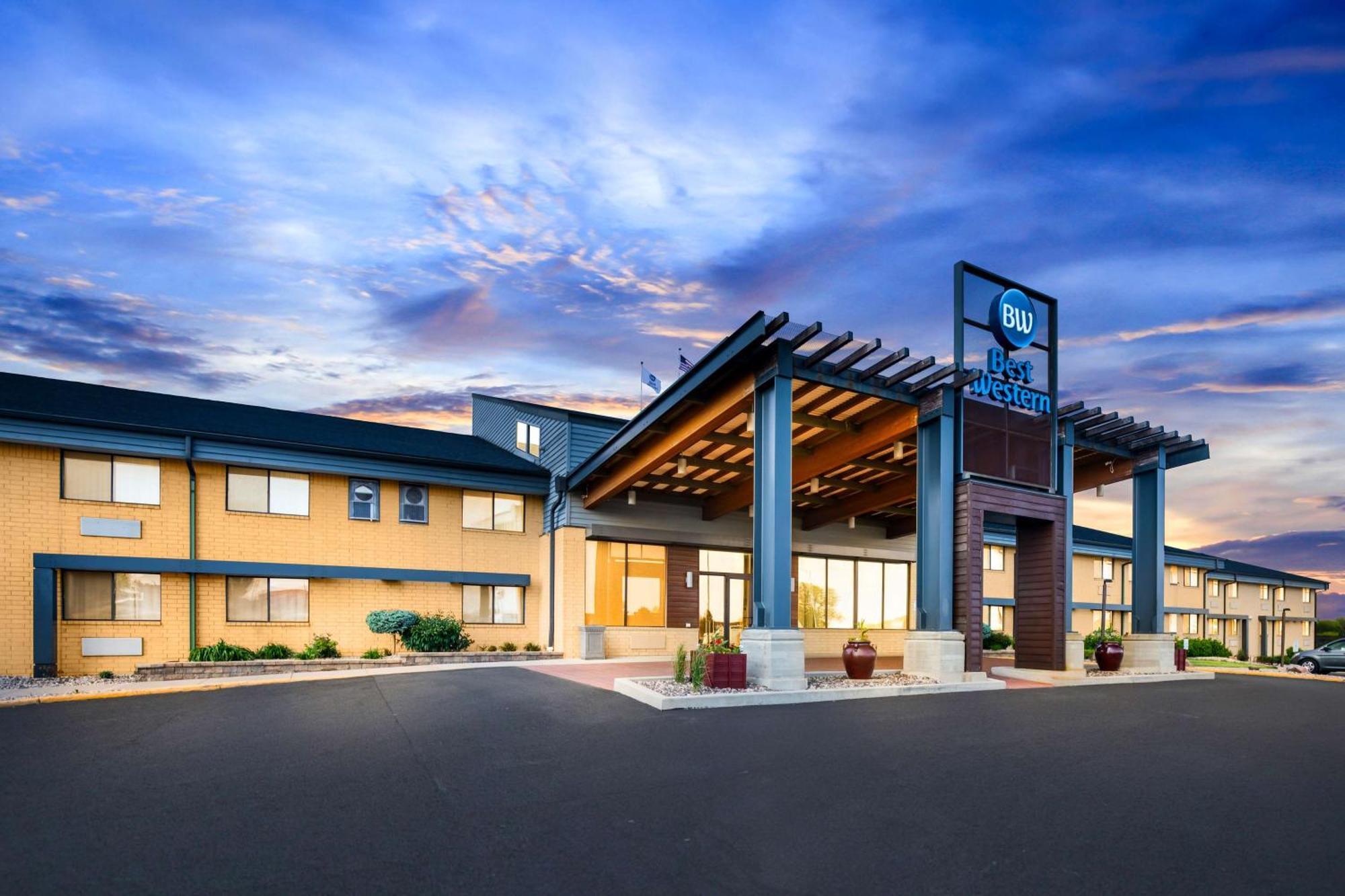 Best Western West Towne Suites Madison Exterior foto